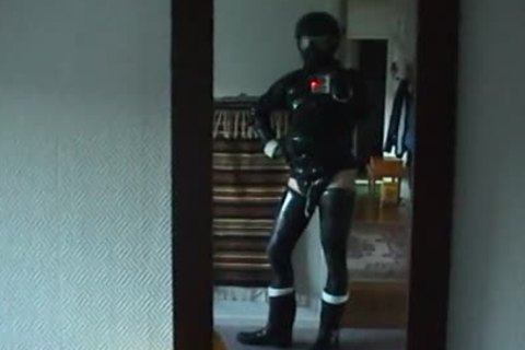 Roxina2000MaskedBikerwanker140600XXXL