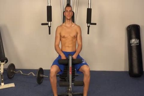 Petr Borsky Tugging knob