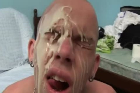 Two sexy Skinheads Pull Of raiment To engulf penis