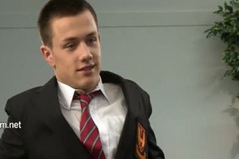Exclusive dressed Female/naked Male clips To upload And Save.
