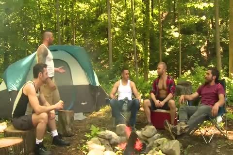 Rocco Destro7ys straight gap