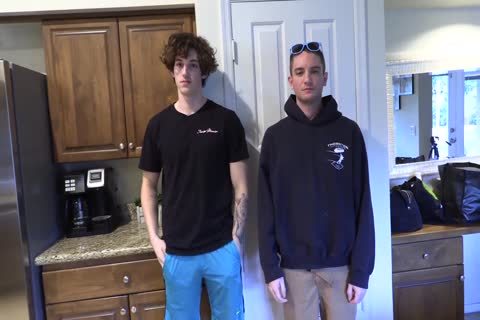 Midwest College Frat knob hammers homo dude