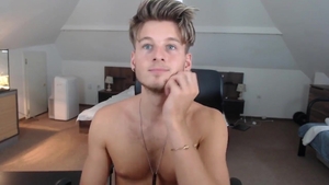 blonde chap With big 10-Pounder web camera