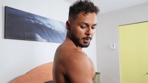 Str8 Chaser - Inked Ryan Bones next to Milo bareback handjob
