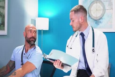 Mental Proctologist plow Fisted By teen Patient