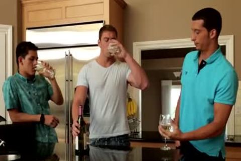 Three boyz And Sex And The Kitchen