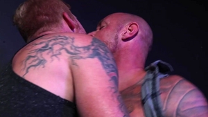 ChiChiLaRaw.com: Muscled Bennett with Anthony