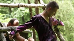 homo War Games - Somewhere In The Woods