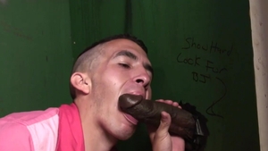 GloryholeAndHandjobs: Tj Gold sucks dick and fucks