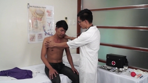 Doctor Twink: Adorable Freddy teasing on the table