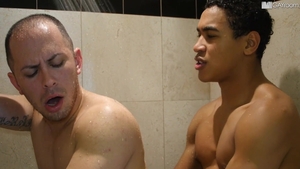 GayRoom: Mateo Fernandez & Brodie Ramirez nailed hard