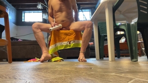 THE KINDS OF KINKS I DO WITH MY arse AND FEET WHEN I'M lewd