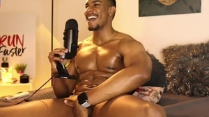 Jaycorbortiz 2 Makes dirty Chocolate
