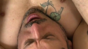 Casting bed #518: Tommy Cray, Simon delicious