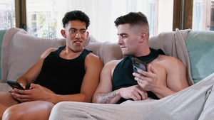 Jerk Buddies: Teen Jocks Share Black-Haired Joy