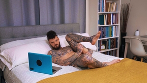 Men: Noisy Solo for Neighbors