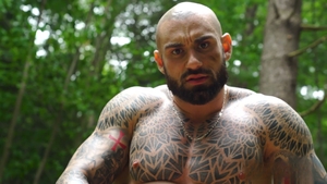 HotAFmen: Wet and Wild: Fapping in Nature