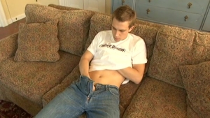 Next Door Twink: Patrick's Stiffy in Action: A 7.5' Delight